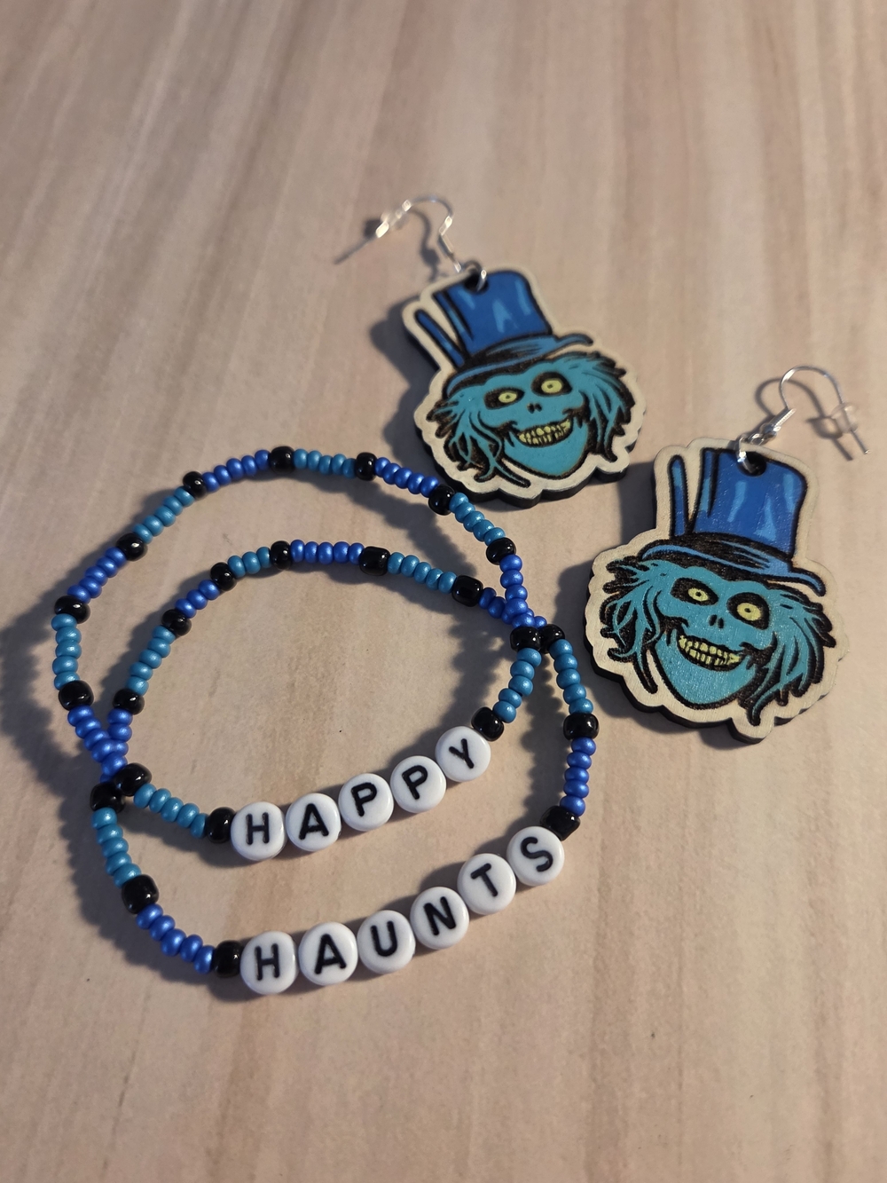 Haunted Mansion Inspired HATBOX Ghost Beaded Bracelet And Earring Set